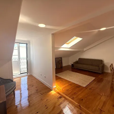 Alfama Charm - Authentic *